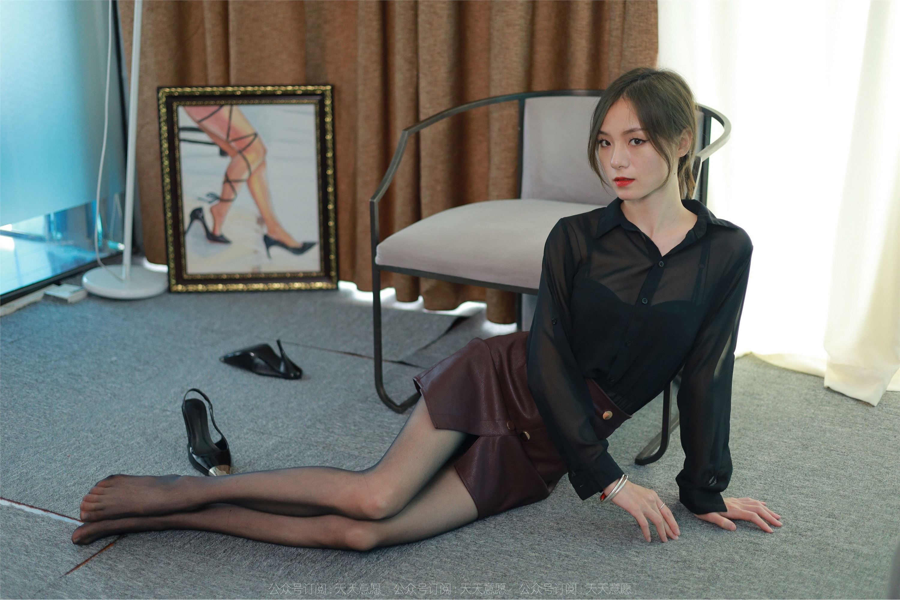 IESS异思趣向  2022.06.19 丝享家 1122：小六《冷艳嘿丝》